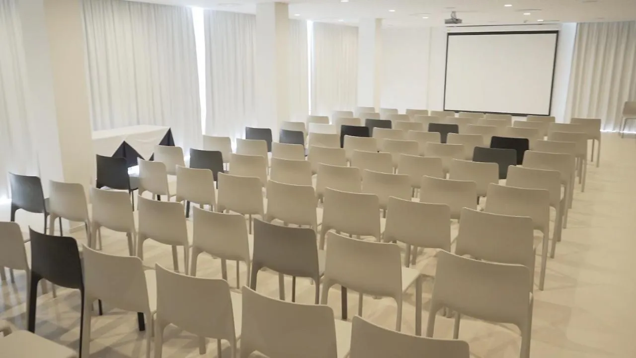 Els Pins Resort & Spa - Emar Hotels Sant Antoni de Portmany 4*,  İspanya