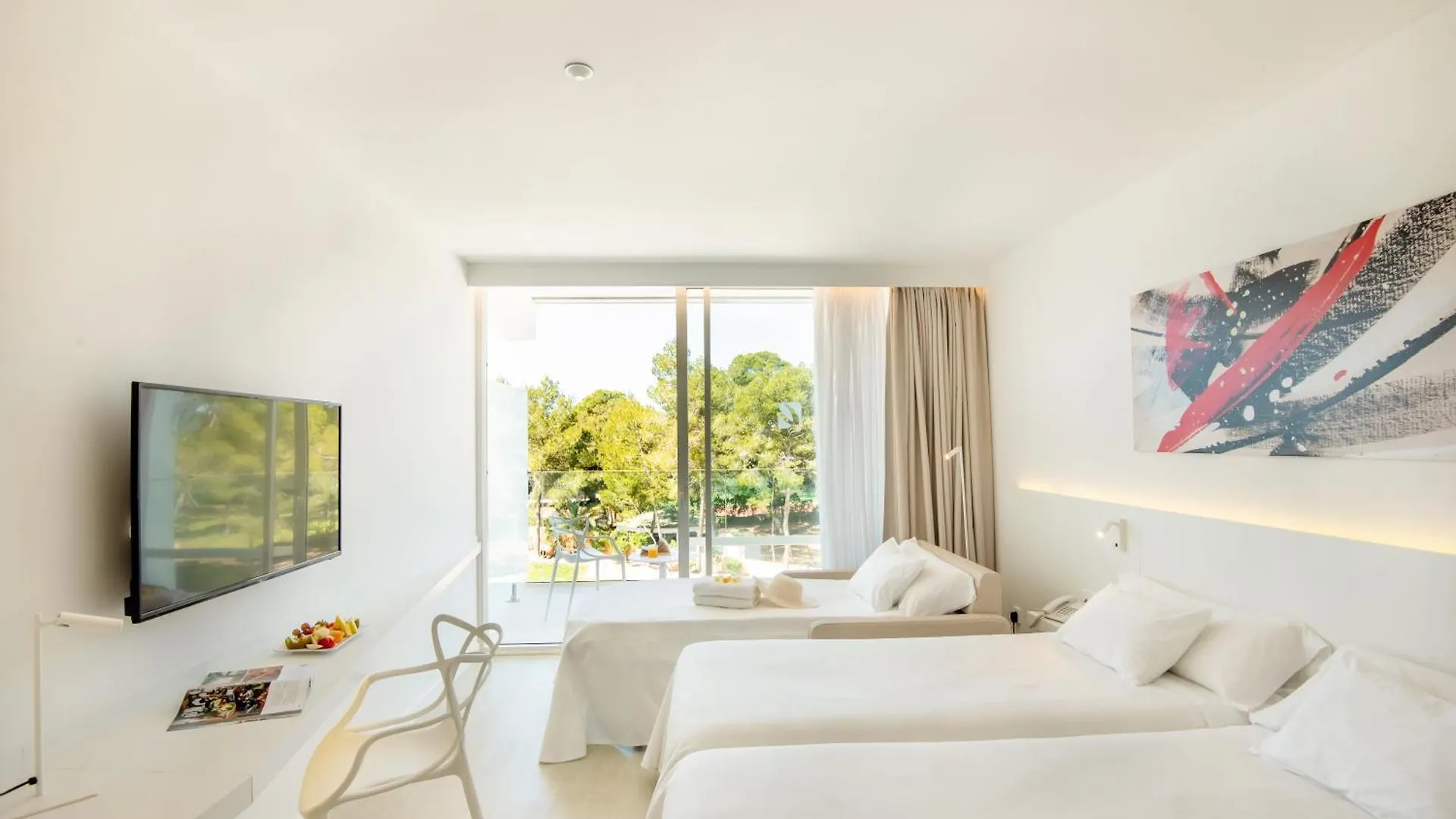 Els Pins Resort & Spa - Emar Hotels San Antonio 4*,